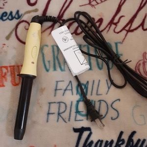 Mini ceramic curling iron  w cool tip